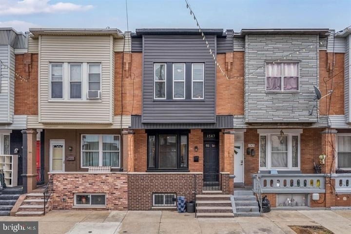 1547 S 28th Street - Photo 0