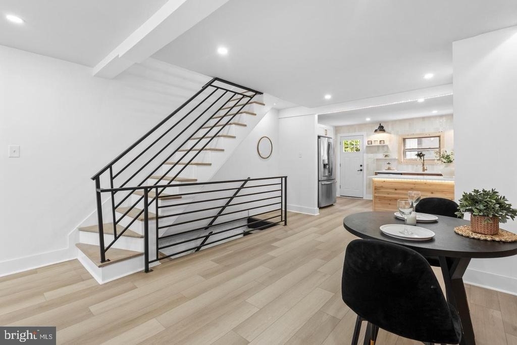1417 S Bouvier Street - Photo 6