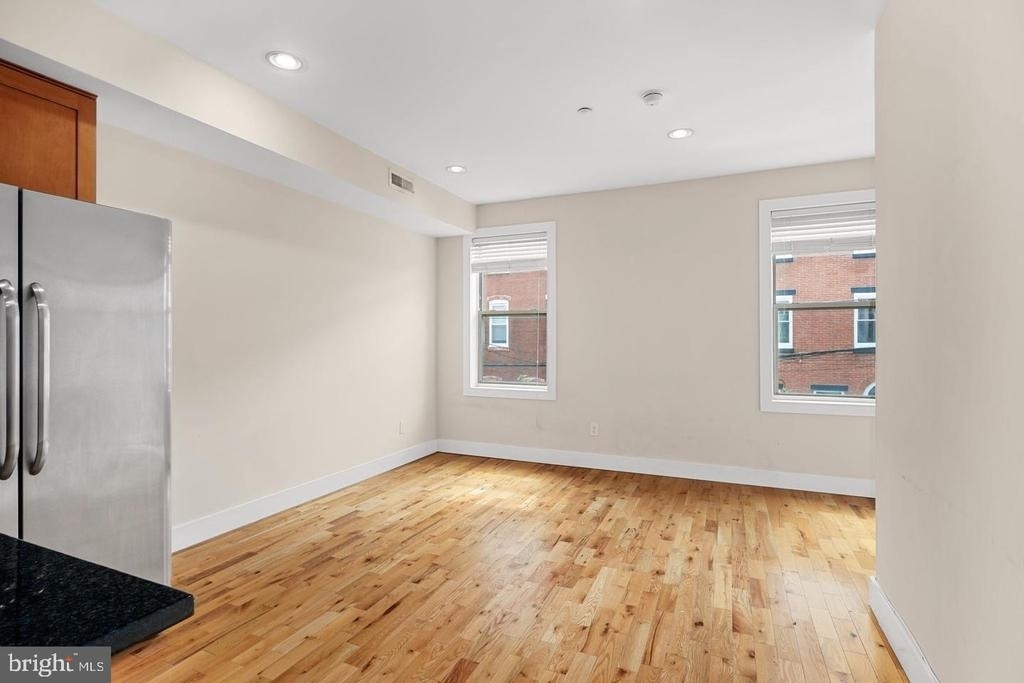 1607 Brown Street - Photo 10