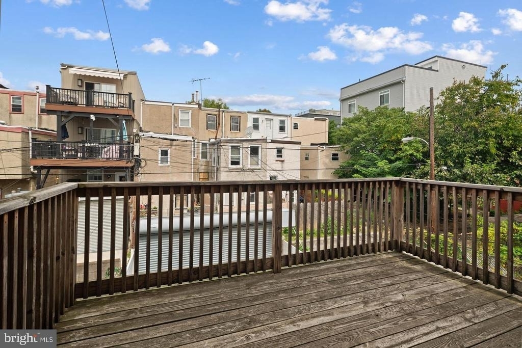 1607 Brown Street - Photo 15