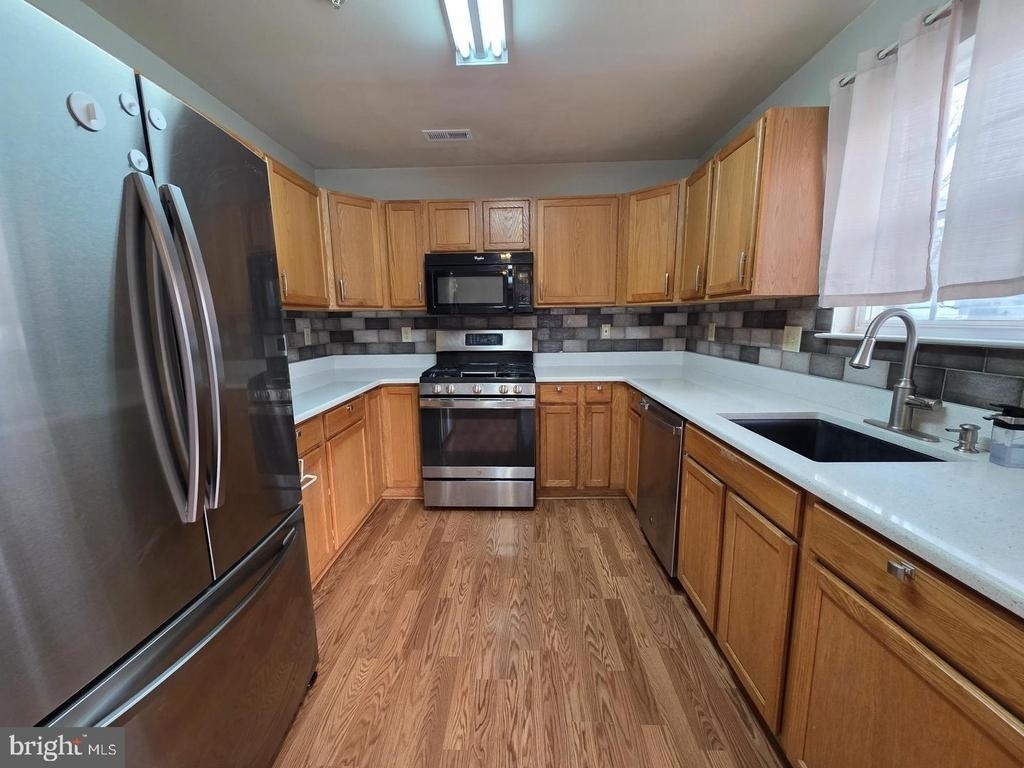 347 Glenn Rose Circle - Photo 5