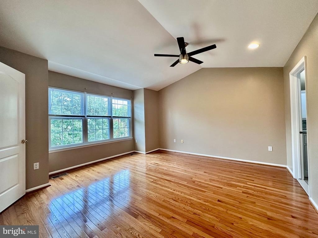 3409 Carriage Court - Photo 9