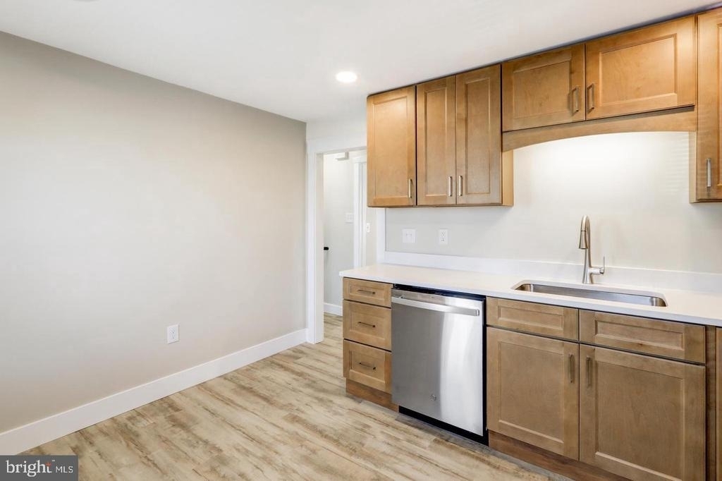 36 E Washington Street - Photo 7