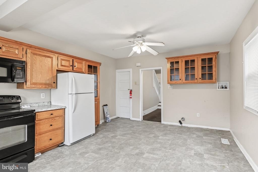2728 Butler Street - Photo 6