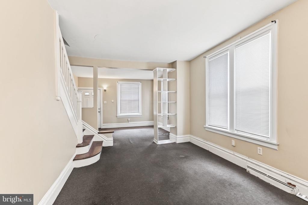 2728 Butler Street - Photo 5