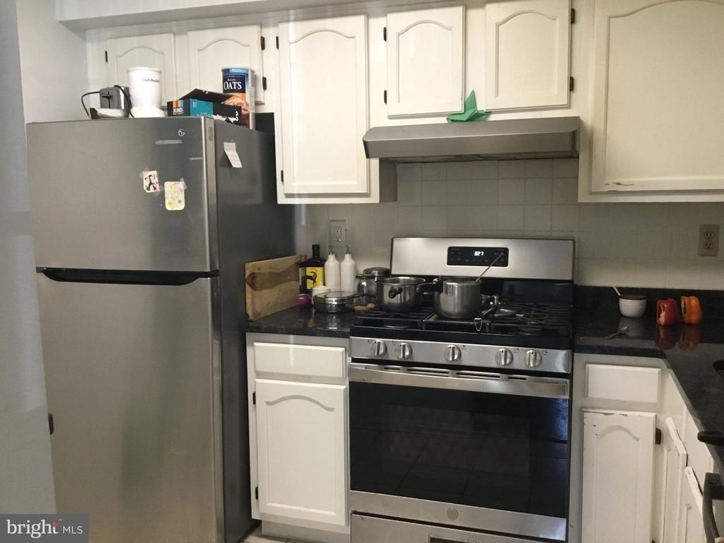 309 Trinity Court - Photo 3