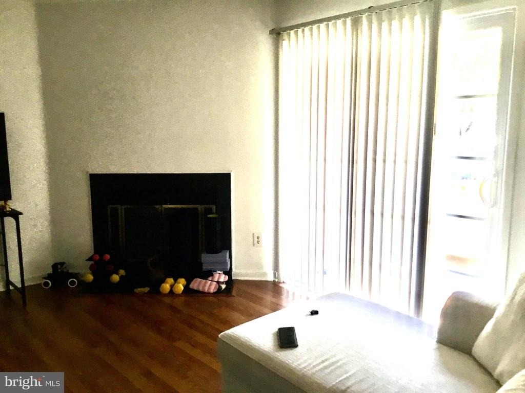 309 Trinity Court - Photo 1