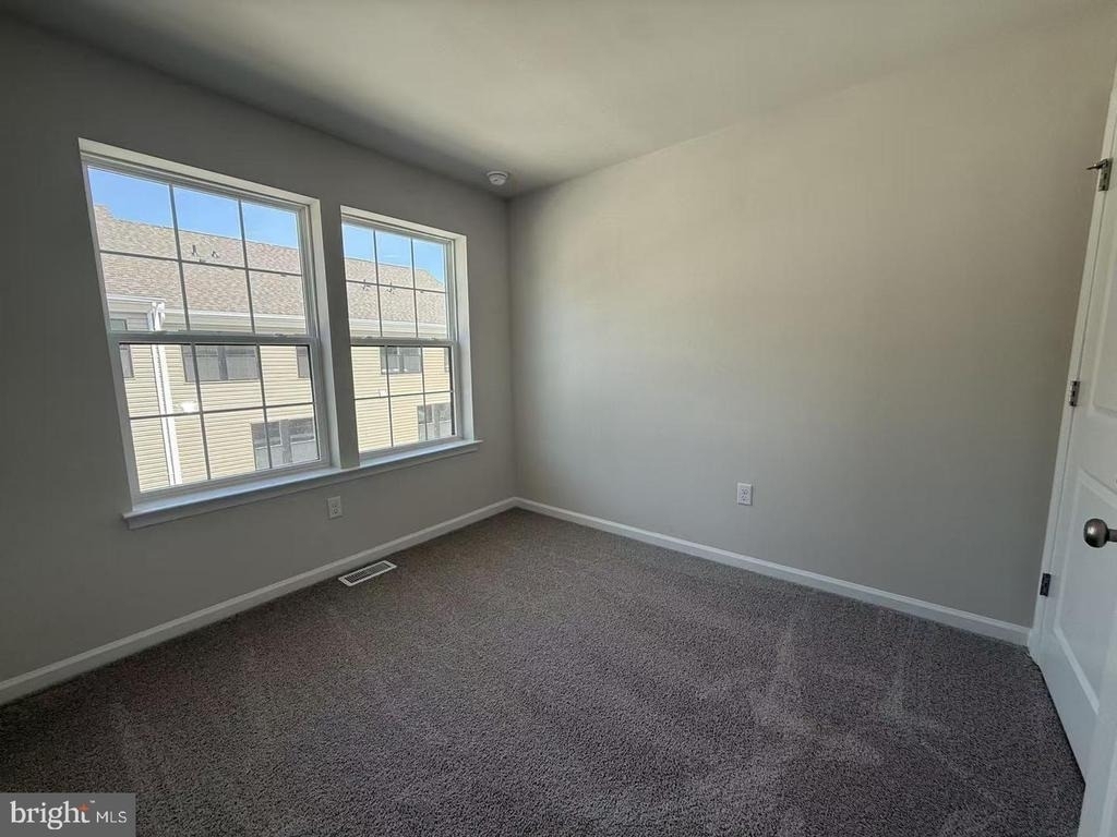 112 Spencer Way - Photo 8