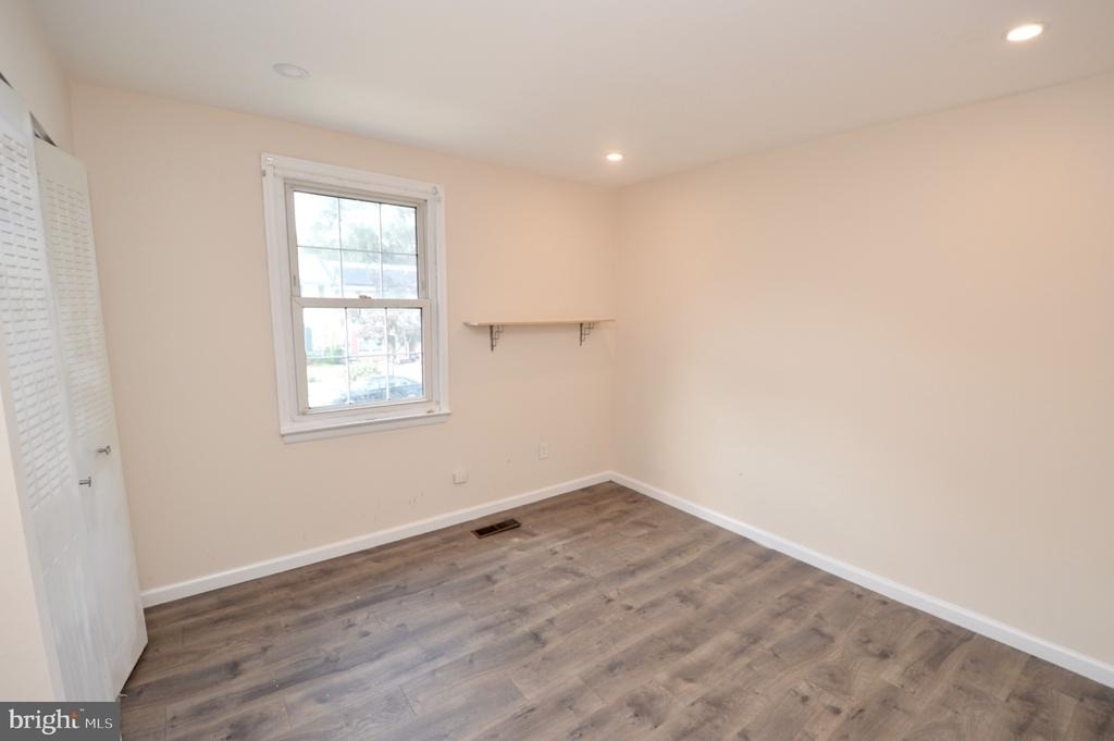 1826 Edgewood Place - Photo 8