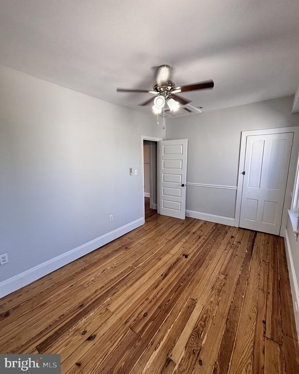 145 Kings Highway E - Photo 11