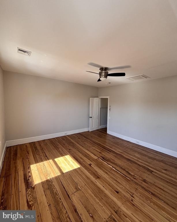 145 Kings Highway E - Photo 18