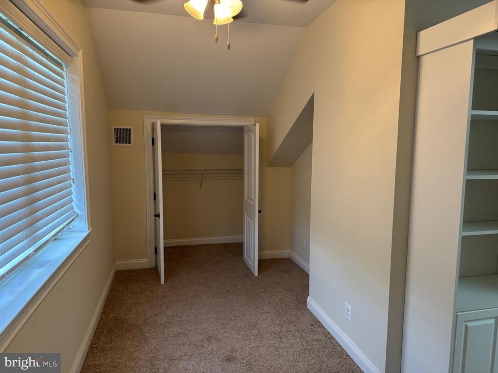 600 Grove Street - Photo 10