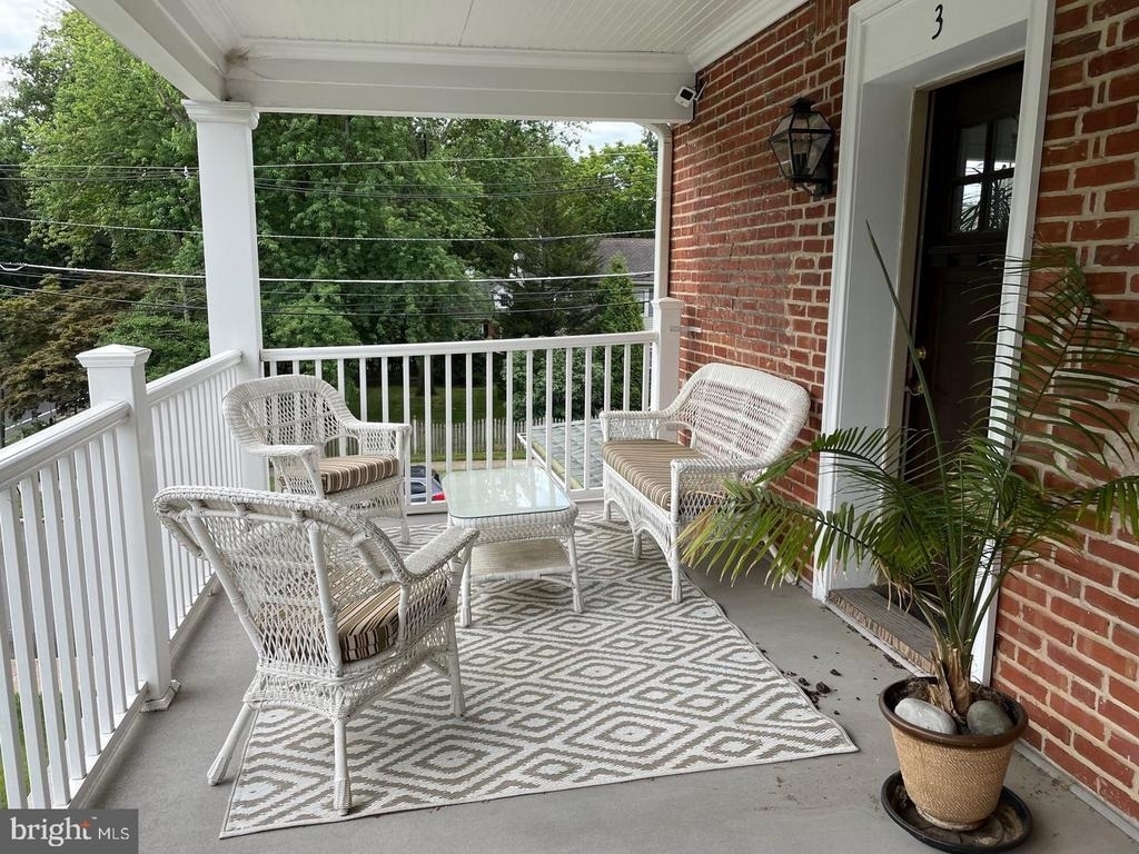 600 Grove Street - Photo 12