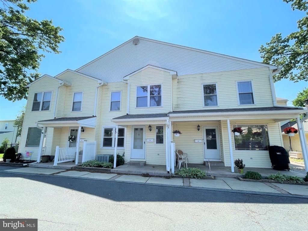 1326 Central Avenue - Photo 0