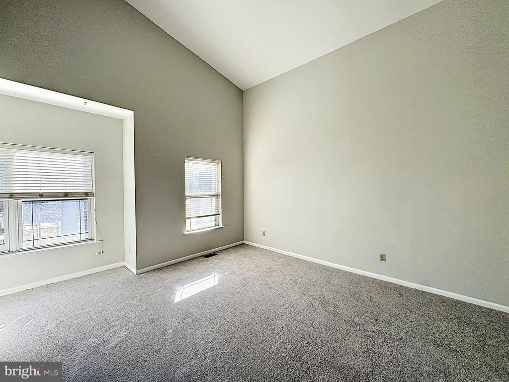 1326 Central Avenue - Photo 5
