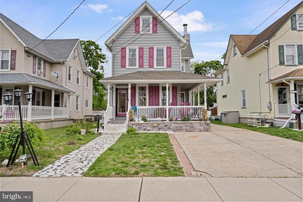 121 Cleveland Avenue - Photo 1