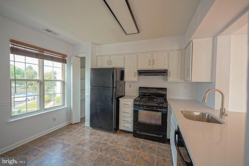 3102 Limestone Way - Photo 4