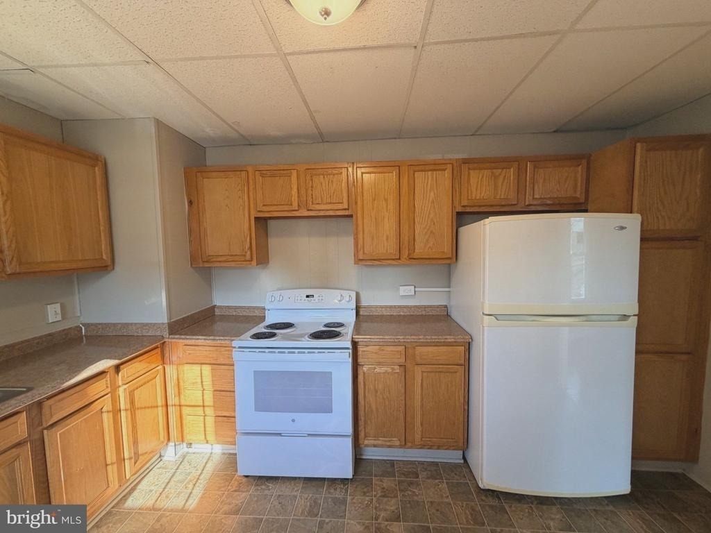 133 E Lee Street - Photo 17