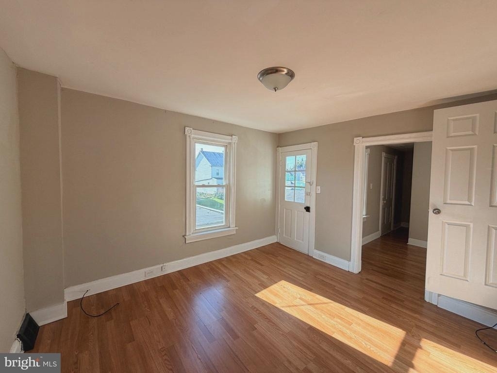 133 E Lee Street - Photo 24