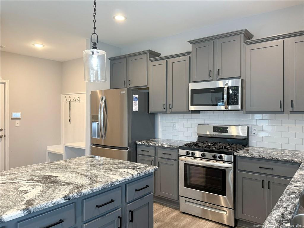 1833 Bluffside Drive - Photo 4