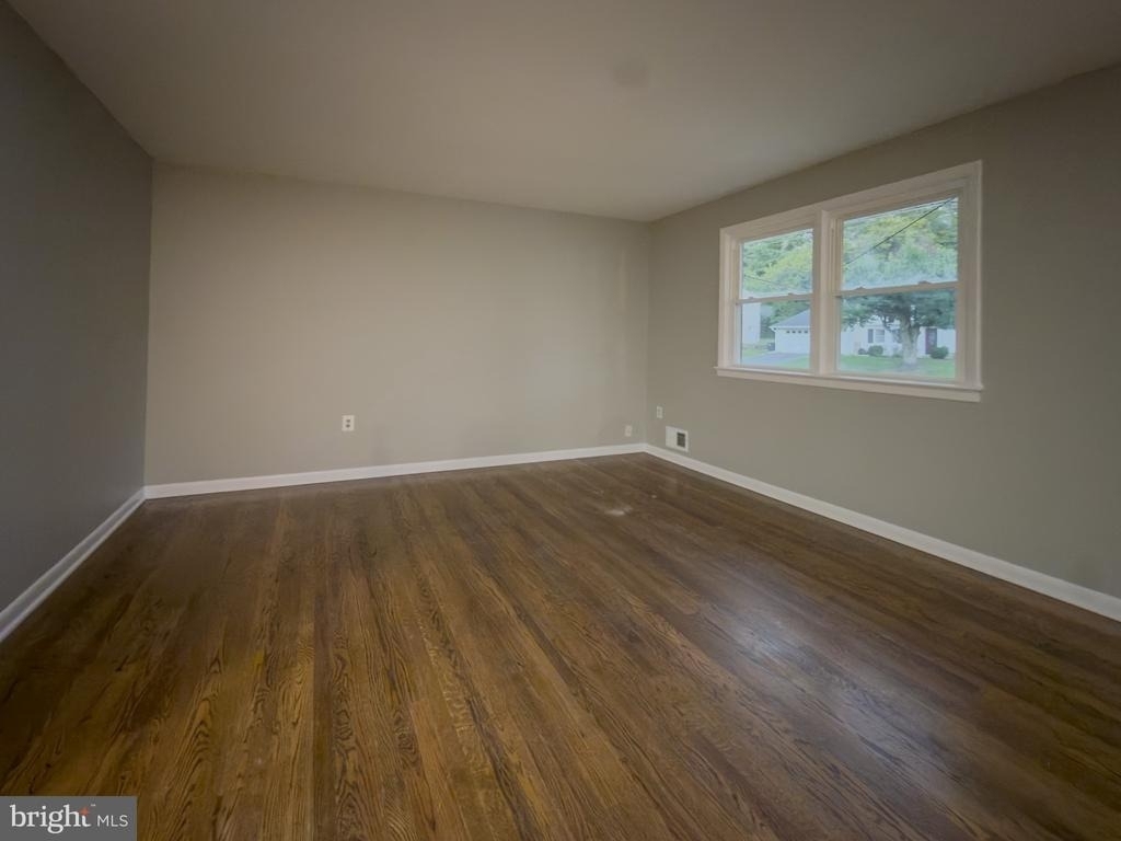 4612 Sharon Road - Photo 6