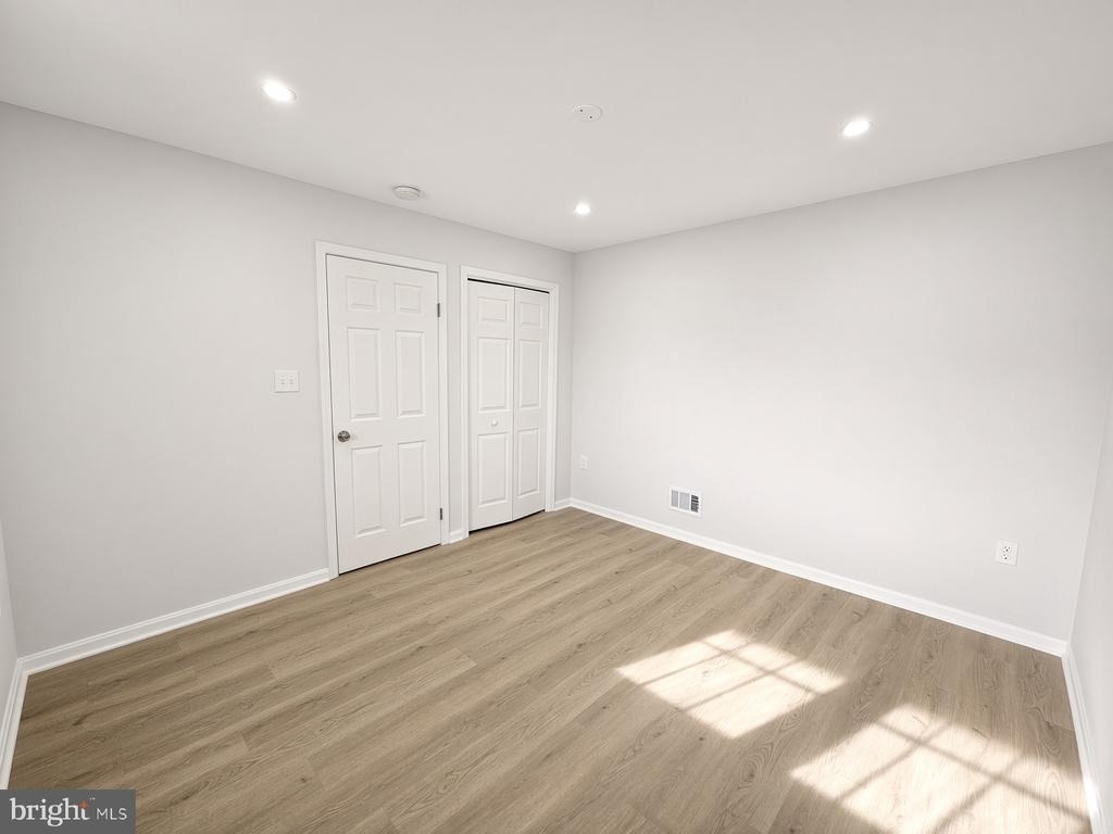 4904 Shopton Drive - Photo 11