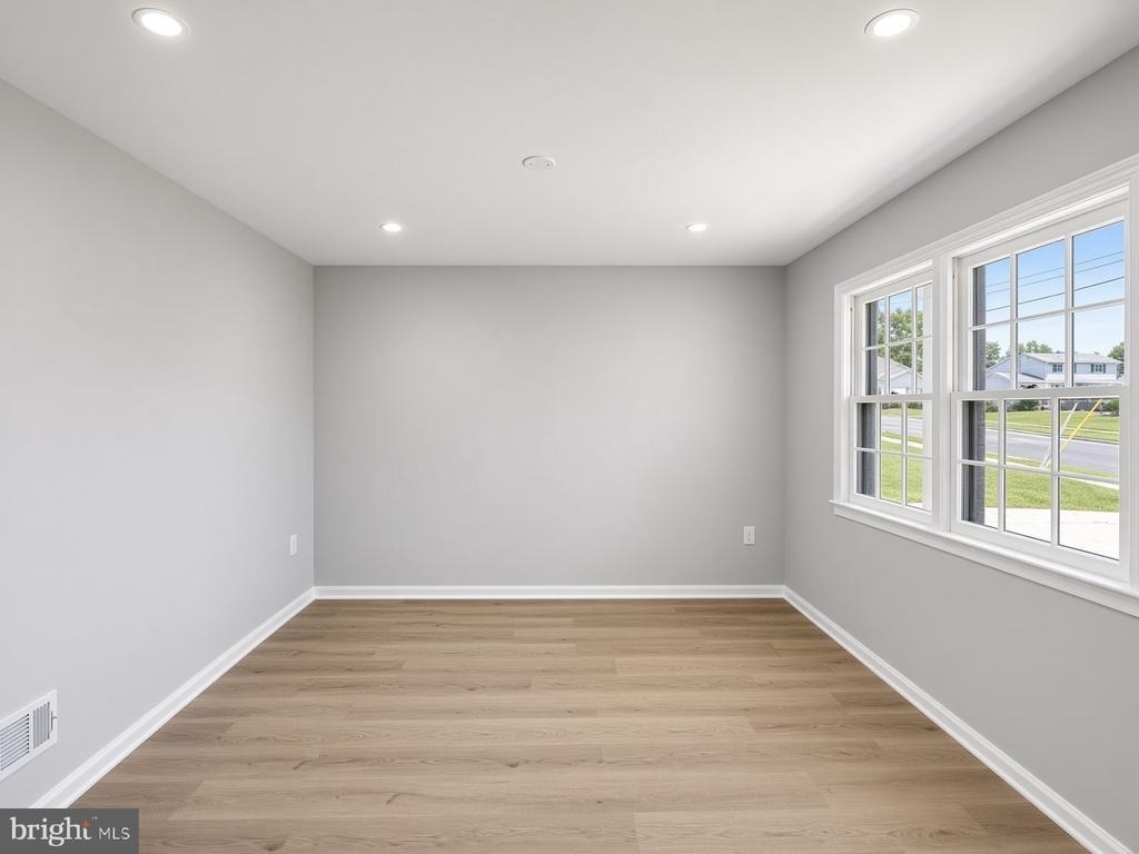 4904 Shopton Drive - Photo 10