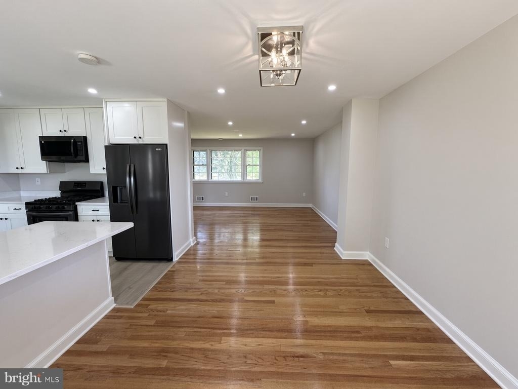 4904 Shopton Drive - Photo 17
