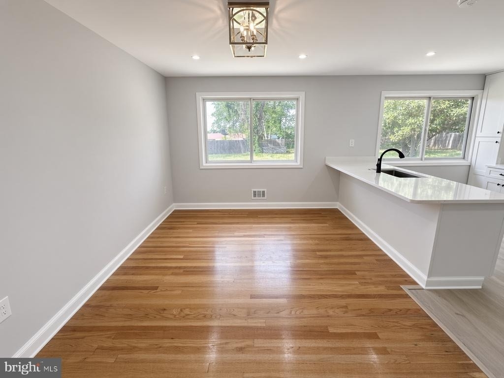 4904 Shopton Drive - Photo 16