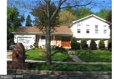 9003 Rollingwood Drive - Photo 0