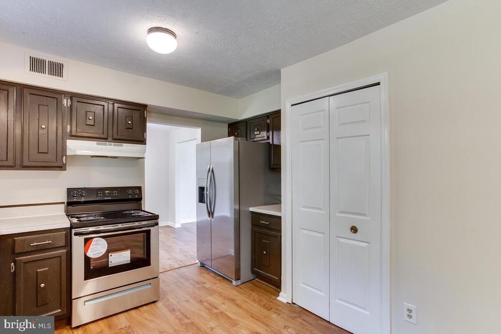 12725 Hillmeade Station Drive E - Photo 11