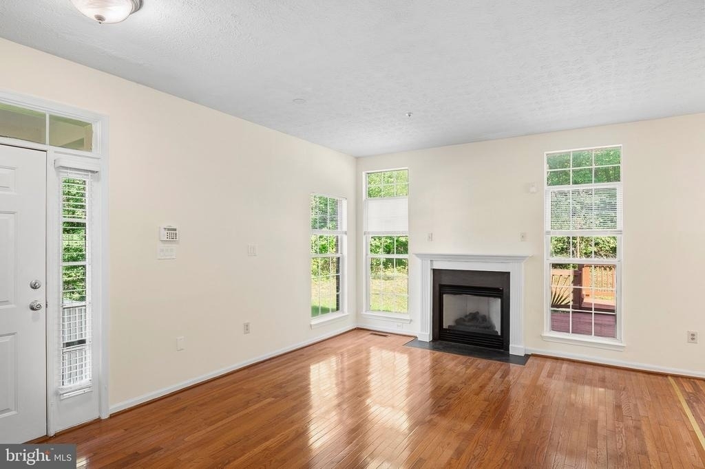 6035 Grenfell Loop - Photo 3
