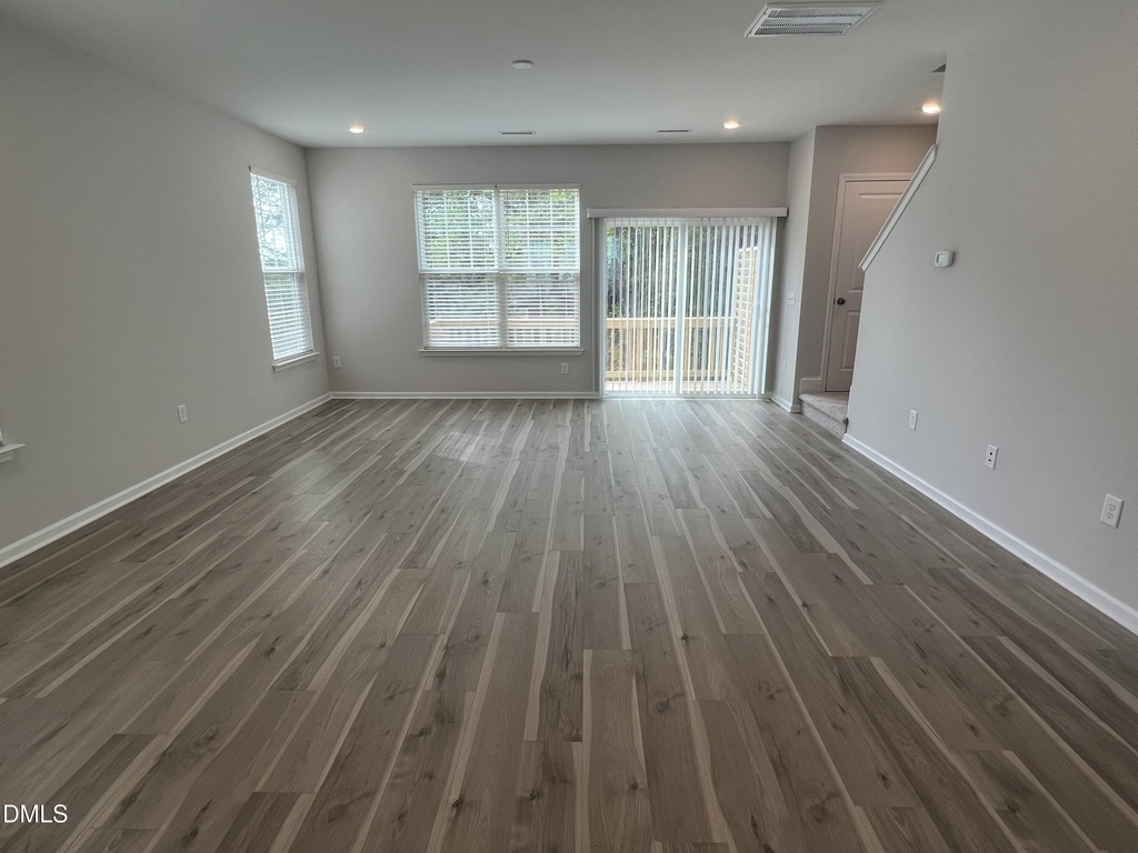 1237 Commack Drive - Photo 1