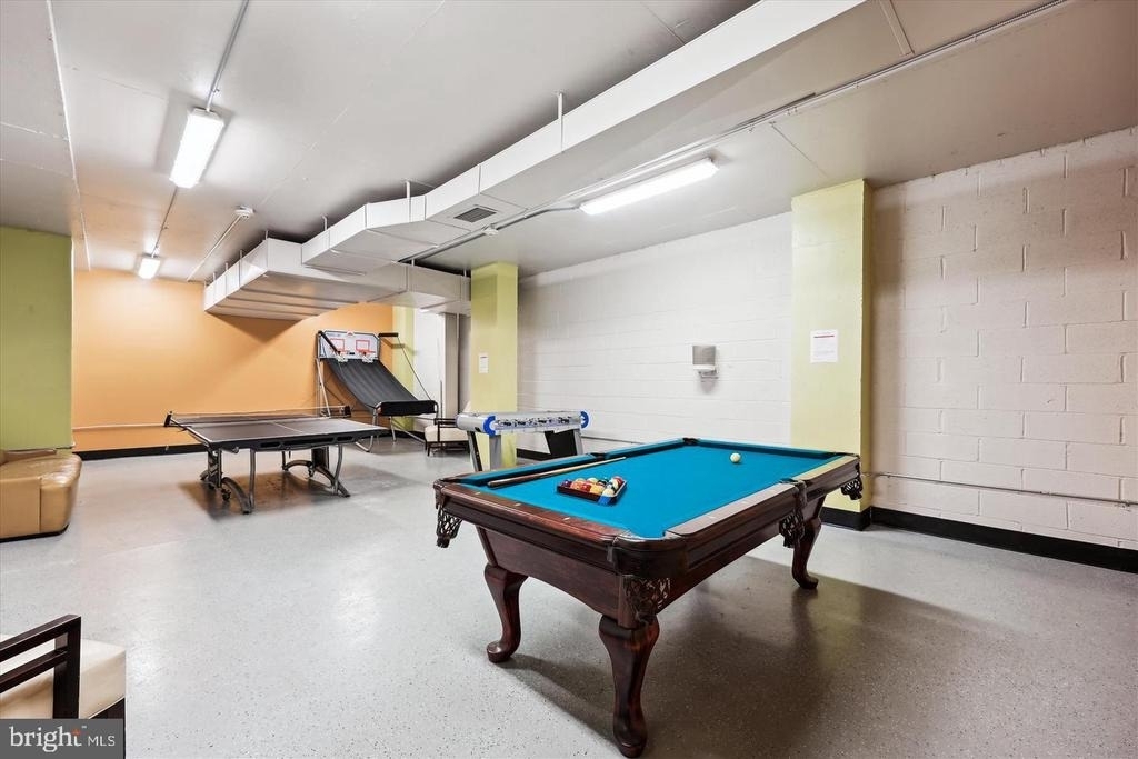 10500 Rockville Pike - Photo 18