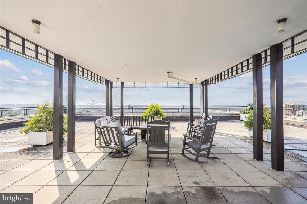 10500 Rockville Pike - Photo 13
