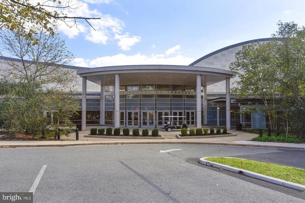 10500 Rockville Pike - Photo 30
