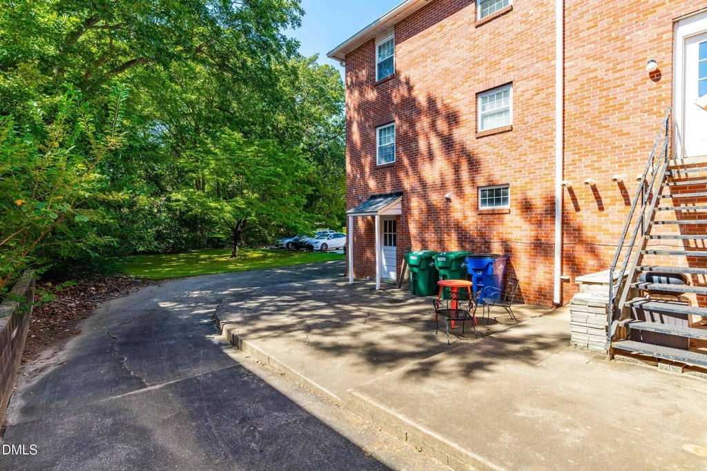120 Cox Avenue - Photo 24