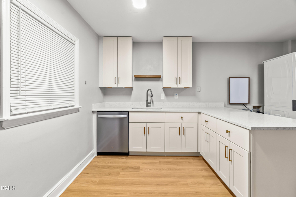 120 Cox Avenue - Photo 7