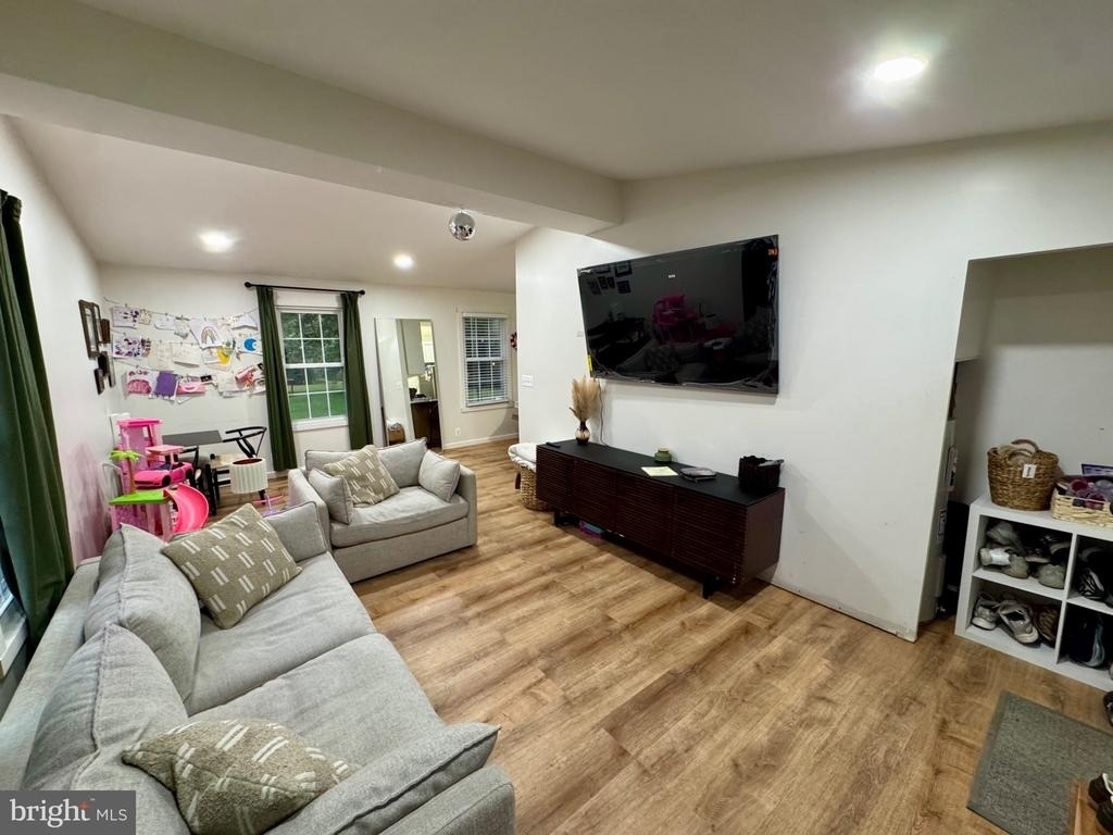 24712 Etchison Drive - Photo 3