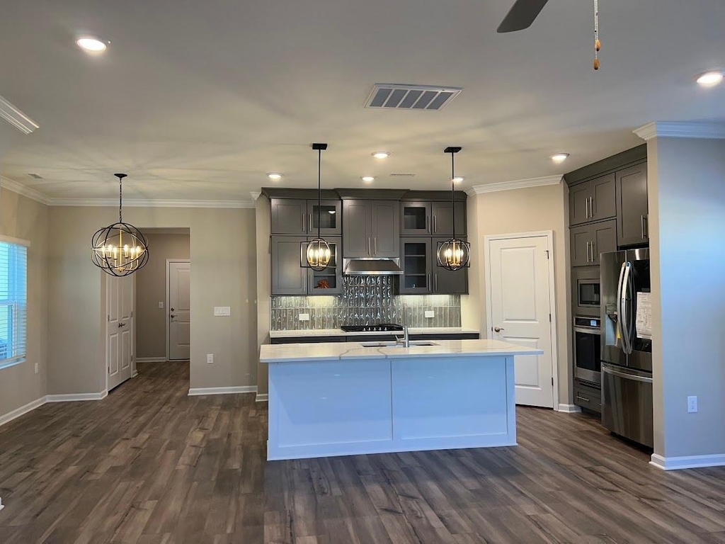 302 King Closer Drive - Photo 11