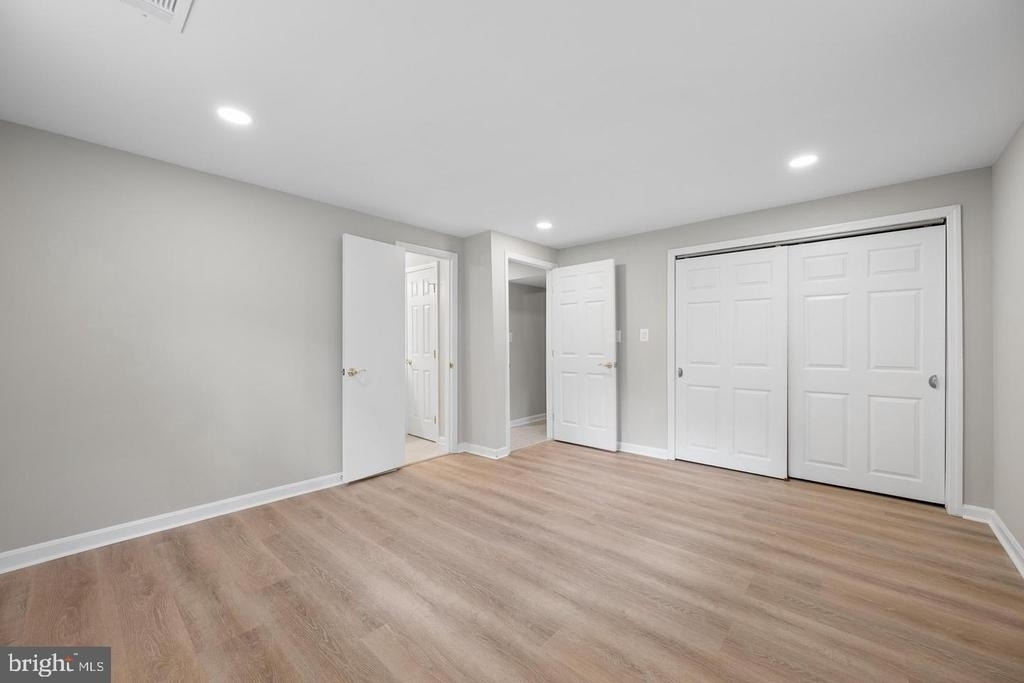12408 W Old Baltimore Road W - Photo 32