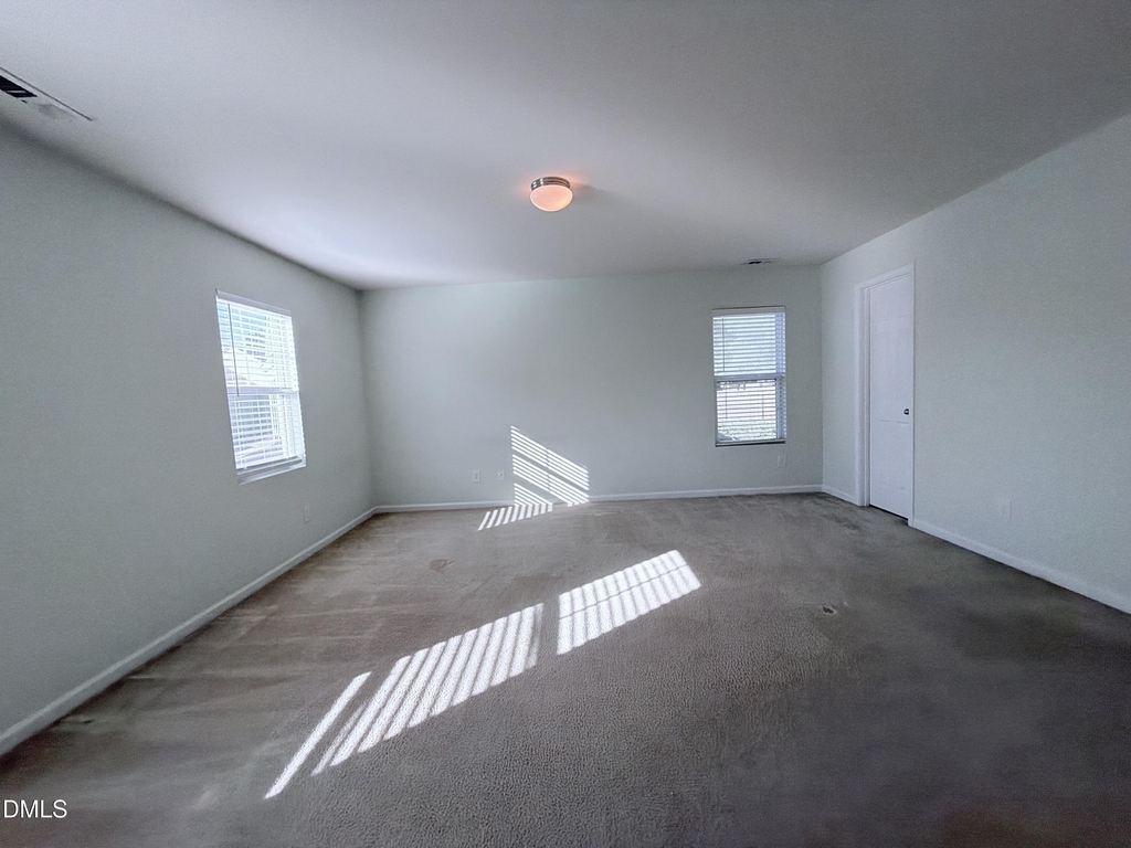 8 Duck Pond Court - Photo 11