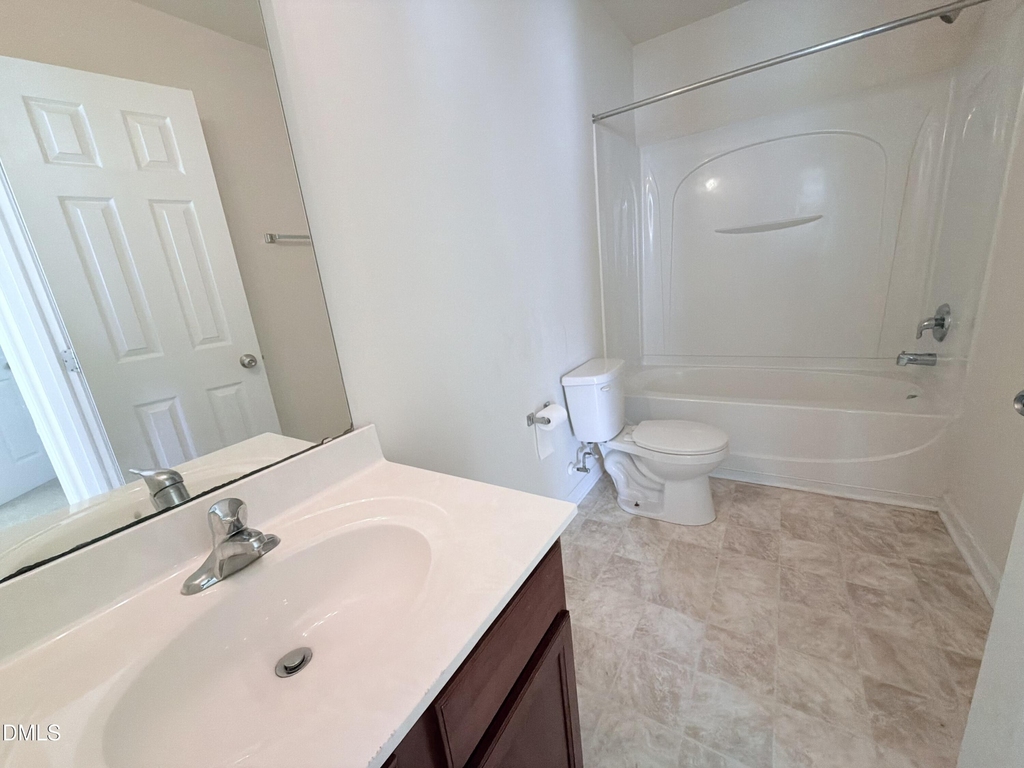 8 Duck Pond Court - Photo 10