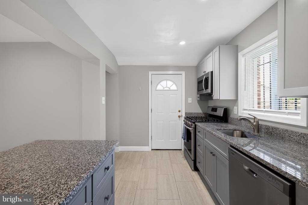 11102 Bucknell Drive - Photo 10