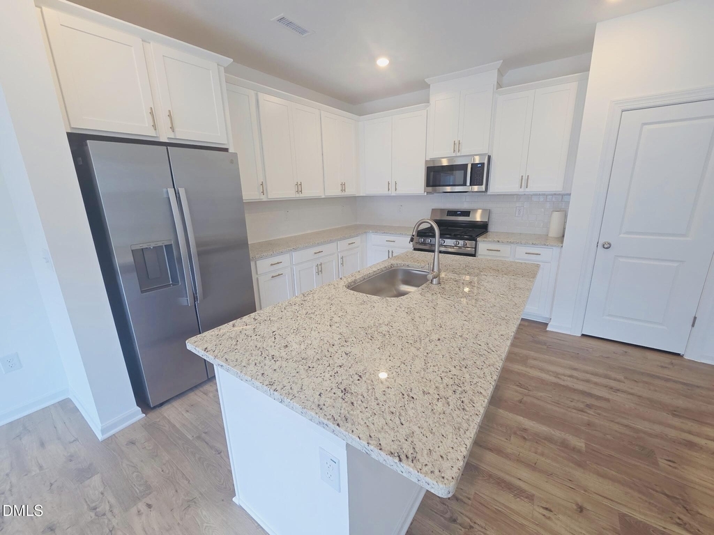8765 Wardle Court - Photo 4