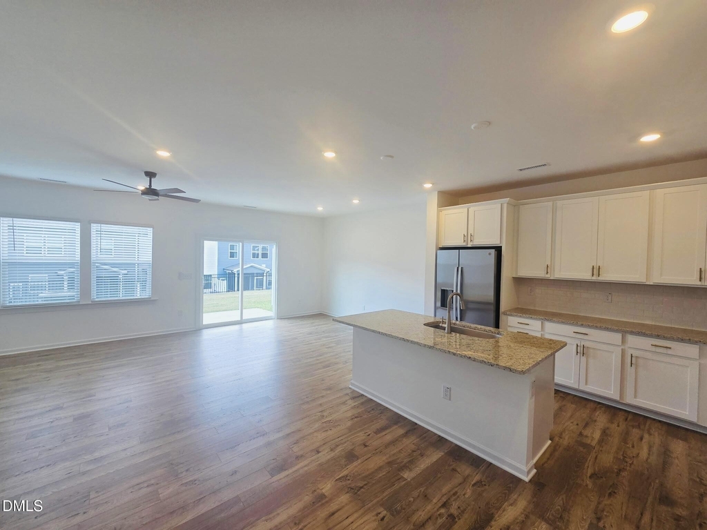 8765 Wardle Court - Photo 2