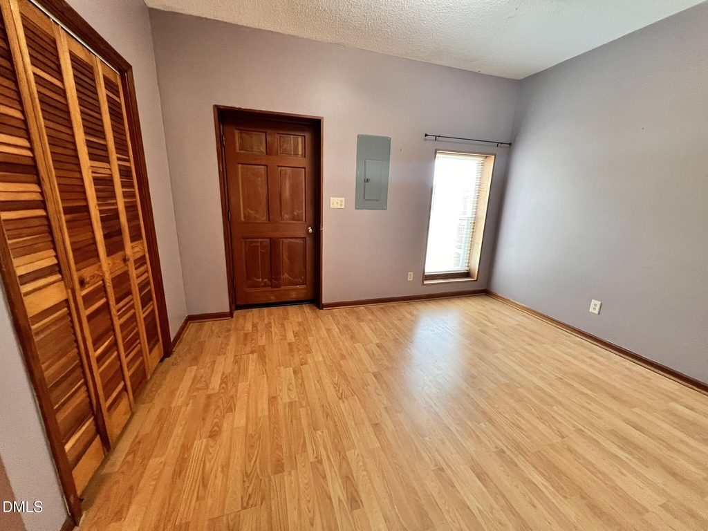 4921 Fairground Road - Photo 4