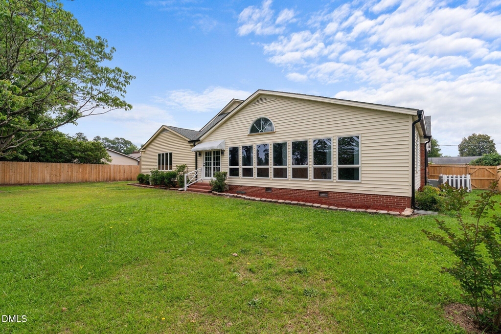 1505 Fairview Street - Photo 32