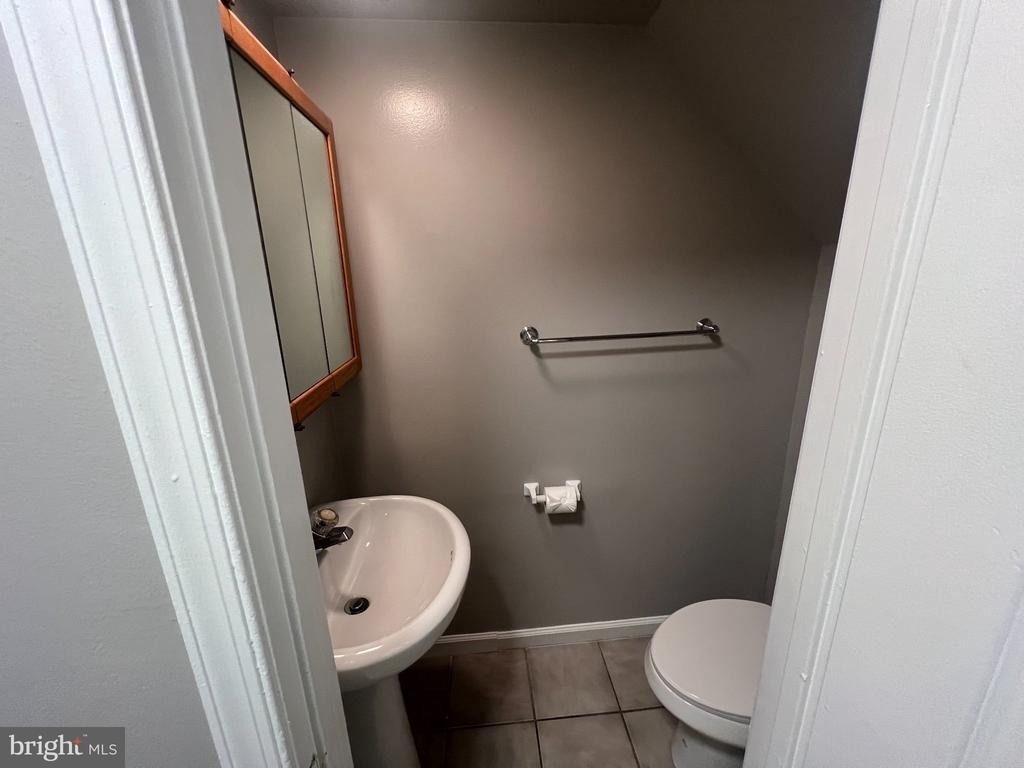 9035 N Laurel Road - Photo 9
