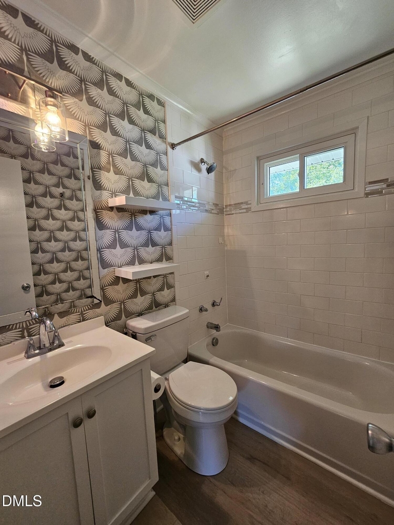 707 Daniels Street - Photo 19